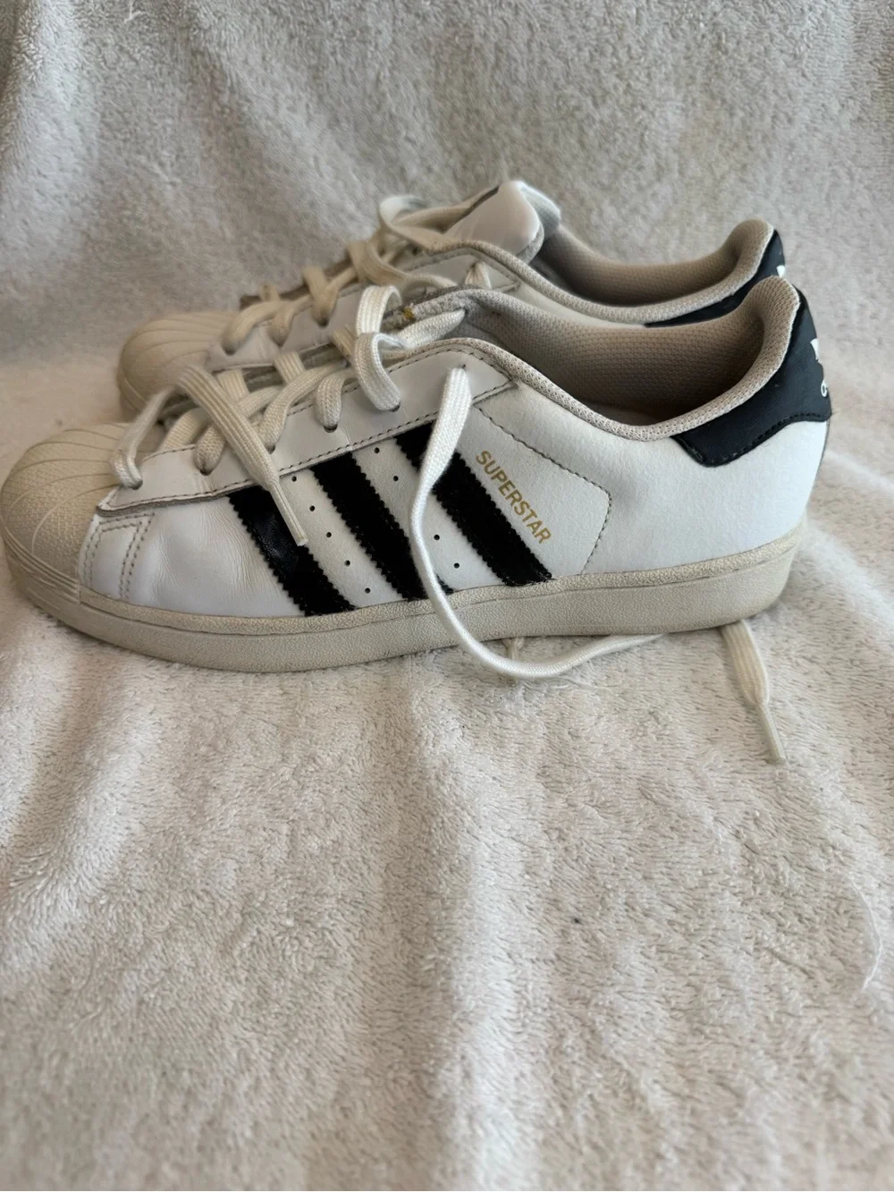 Adidas Originals Superstar White Black Gold Shell Toe Sneaker Womens Sz7 EG4958